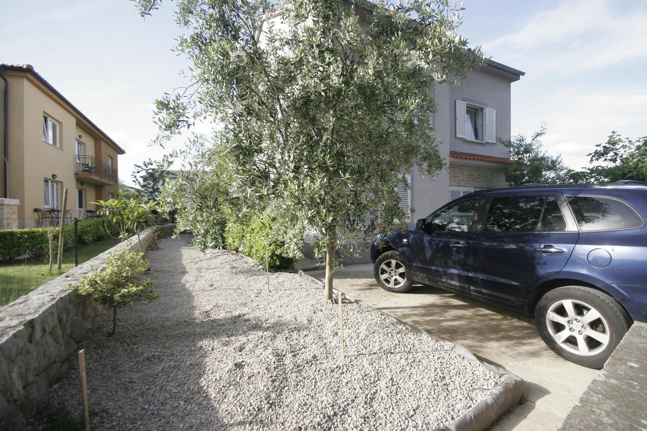 Apartments Irena Krk Krk Town Exterior photo